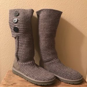 Ugg Cardy size 8 in box